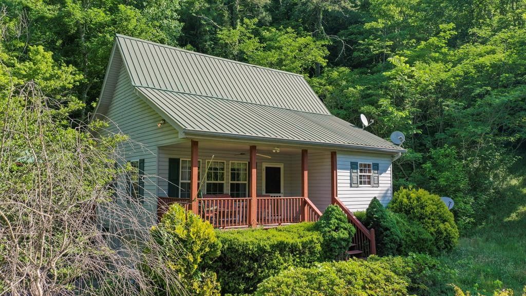 Dandridge, Jefferson County, TN House for sale Property ID 416804574