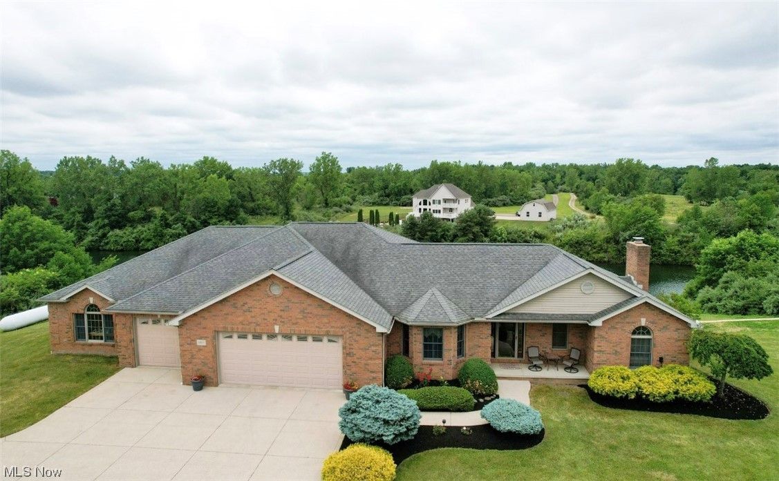 Louisville, Stark County, OH Lakefront Property, Waterfront Property