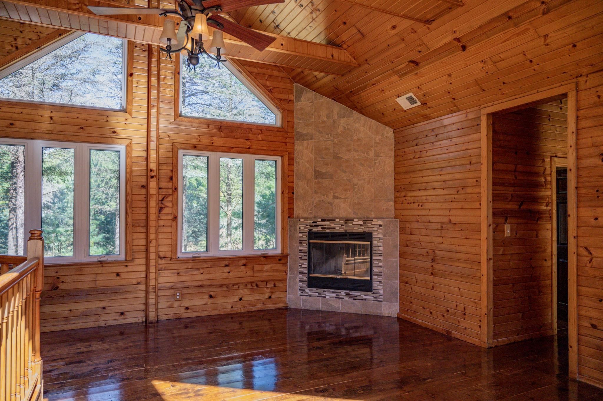 Mauston, Juneau County, WI House for sale Property ID 416824029