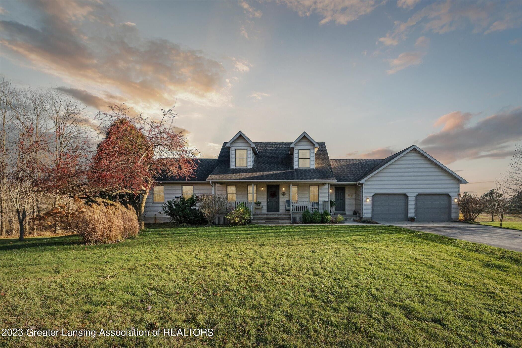 Eaton Rapids, Eaton County, MI Lakefront Property, Waterfront Property