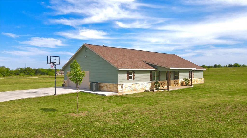 Comanche, Comanche County, TX Lakefront Property, Waterfront Property