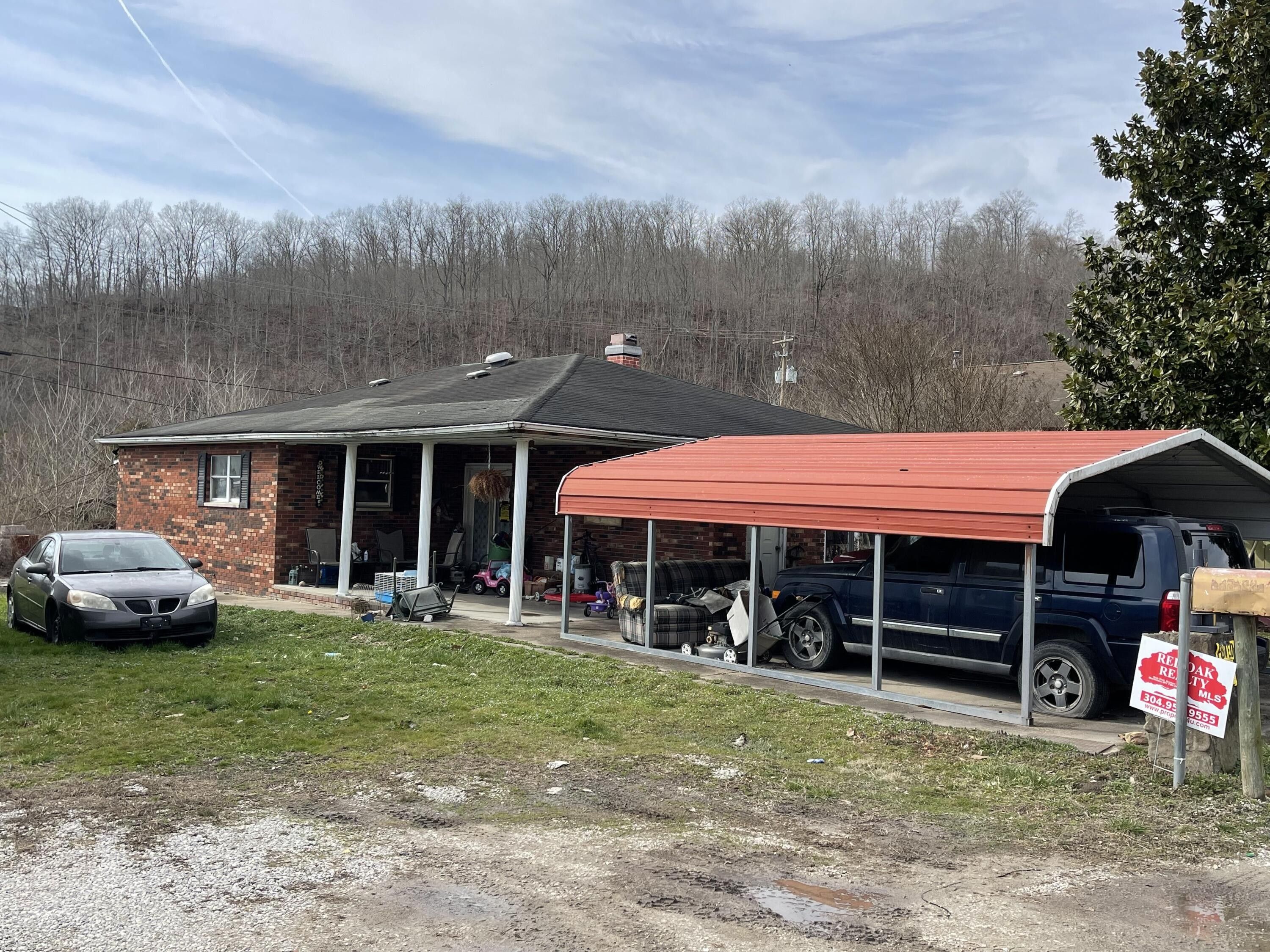 Branchland, Lincoln County, WV House for sale Property ID 416839515