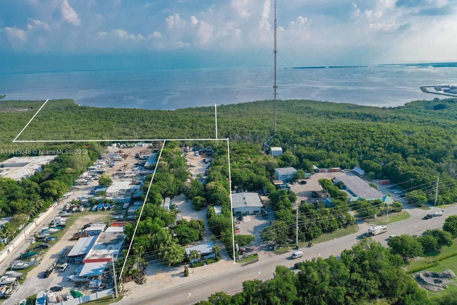 Islamorada, Monroe County, FL Commercial Property, Lakefront Property