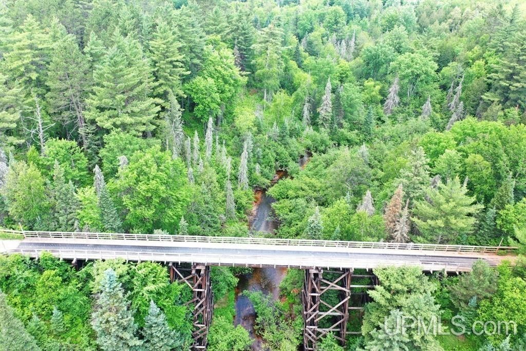Kenton, Houghton County, MI Undeveloped Land, Lakefront Property