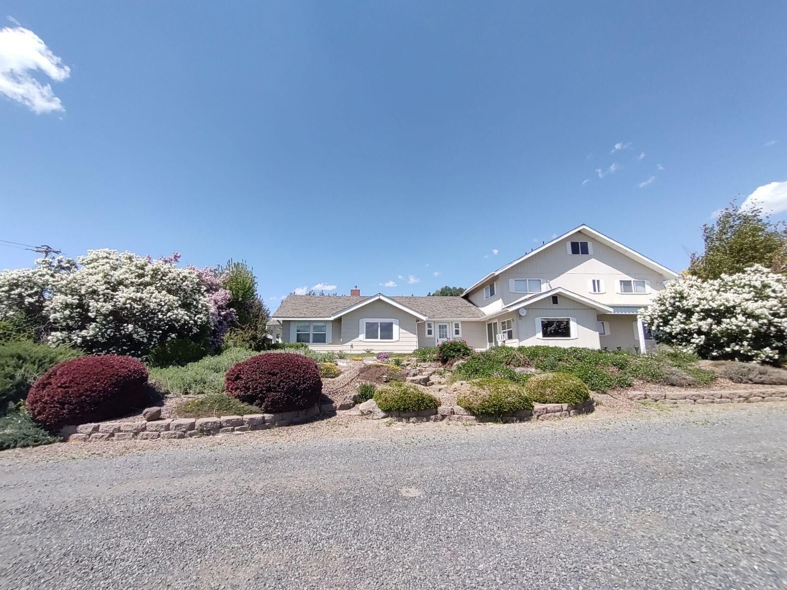 Klamath Falls, Klamath County, OR Farms and Ranches, House for sale