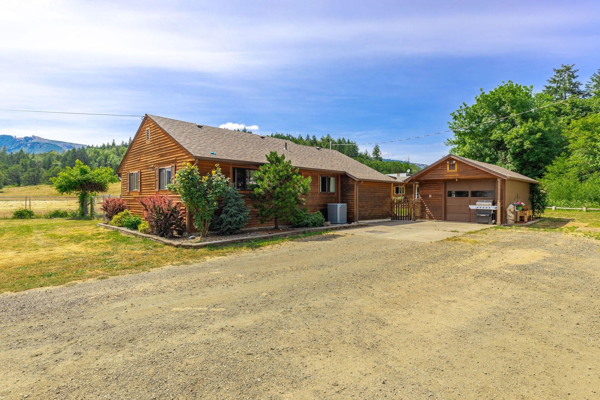 Roseburg, Douglas County, OR House for sale Property ID 416848629