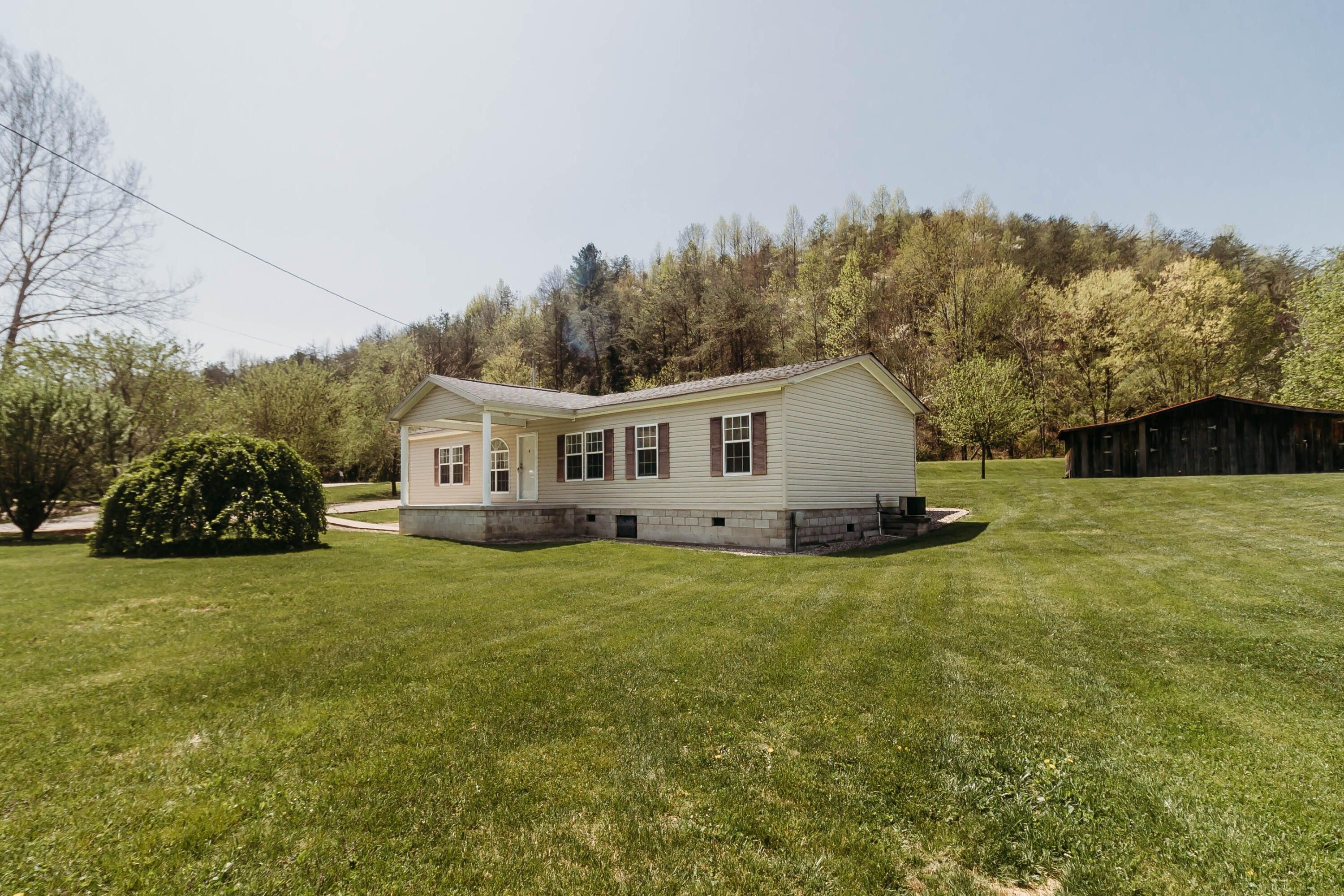 West Liberty, County, KY House for sale Property ID 416851926