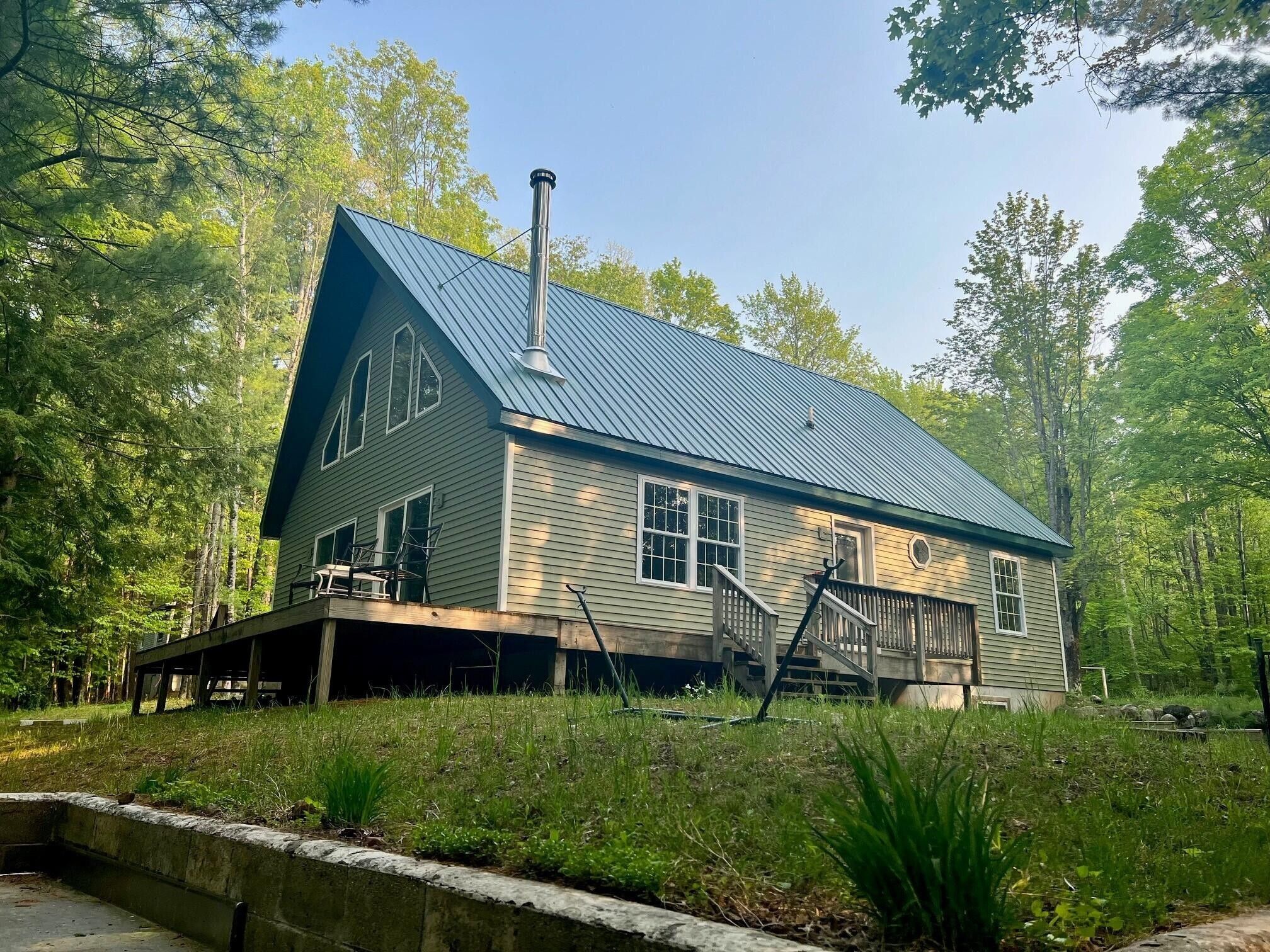 Luther, Lake County, MI Lakefront Property, Waterfront Property, House