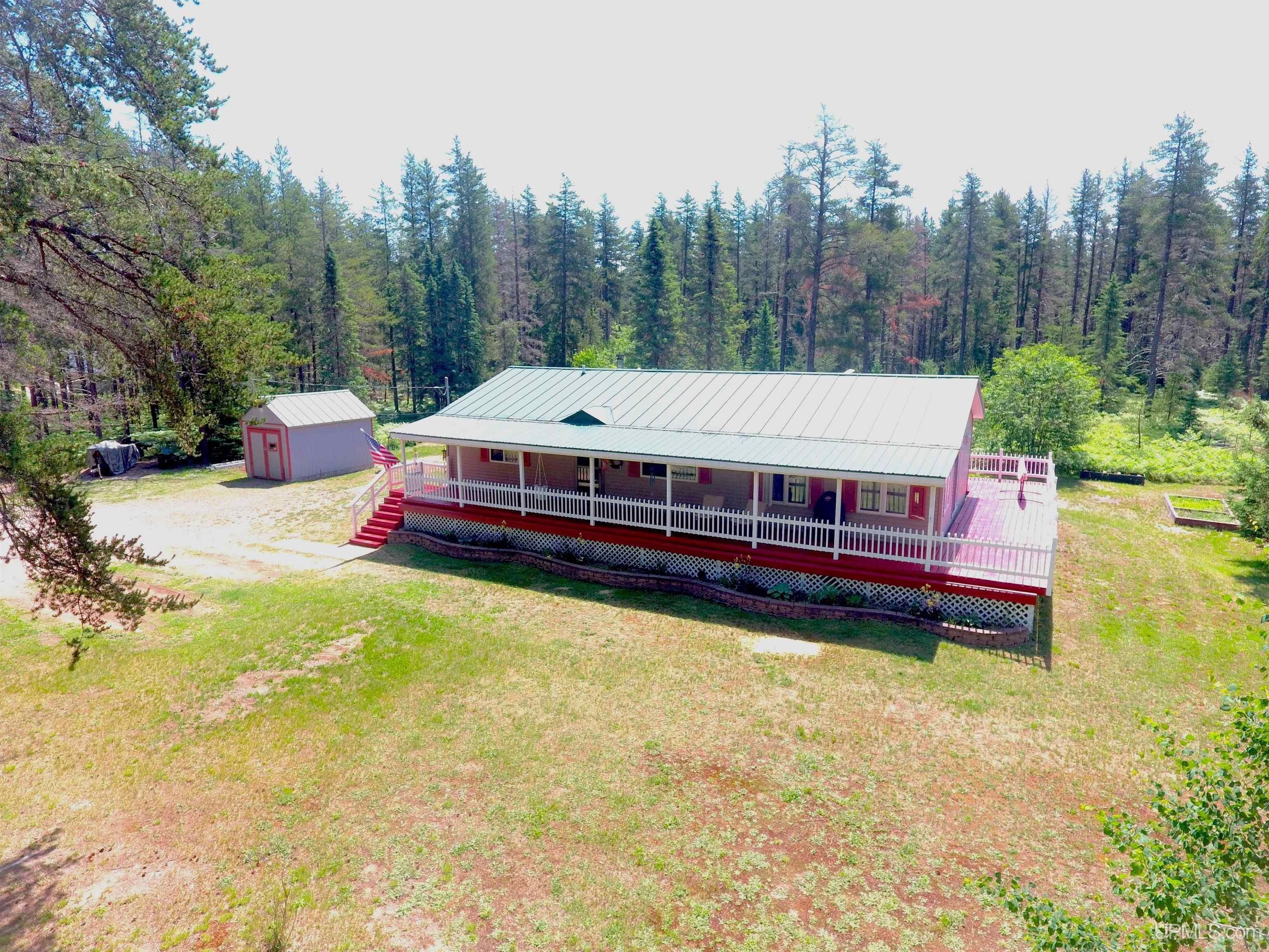 Ishpeming, Marquette County, MI House for sale Property ID 416863691