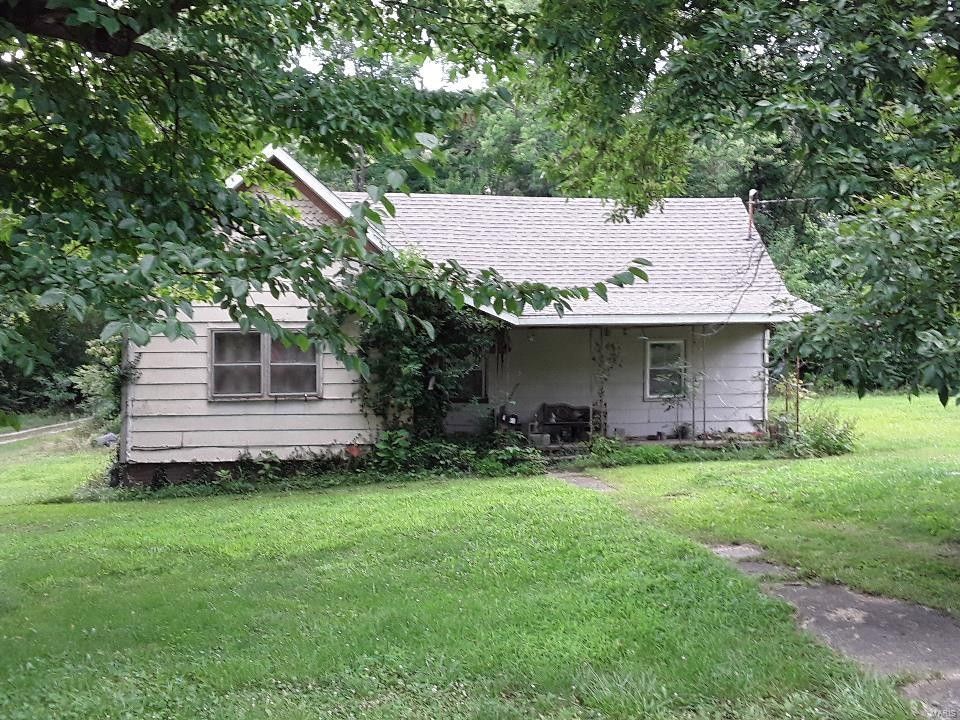 Benton, Franklin County, IL House for sale Property ID 416863719