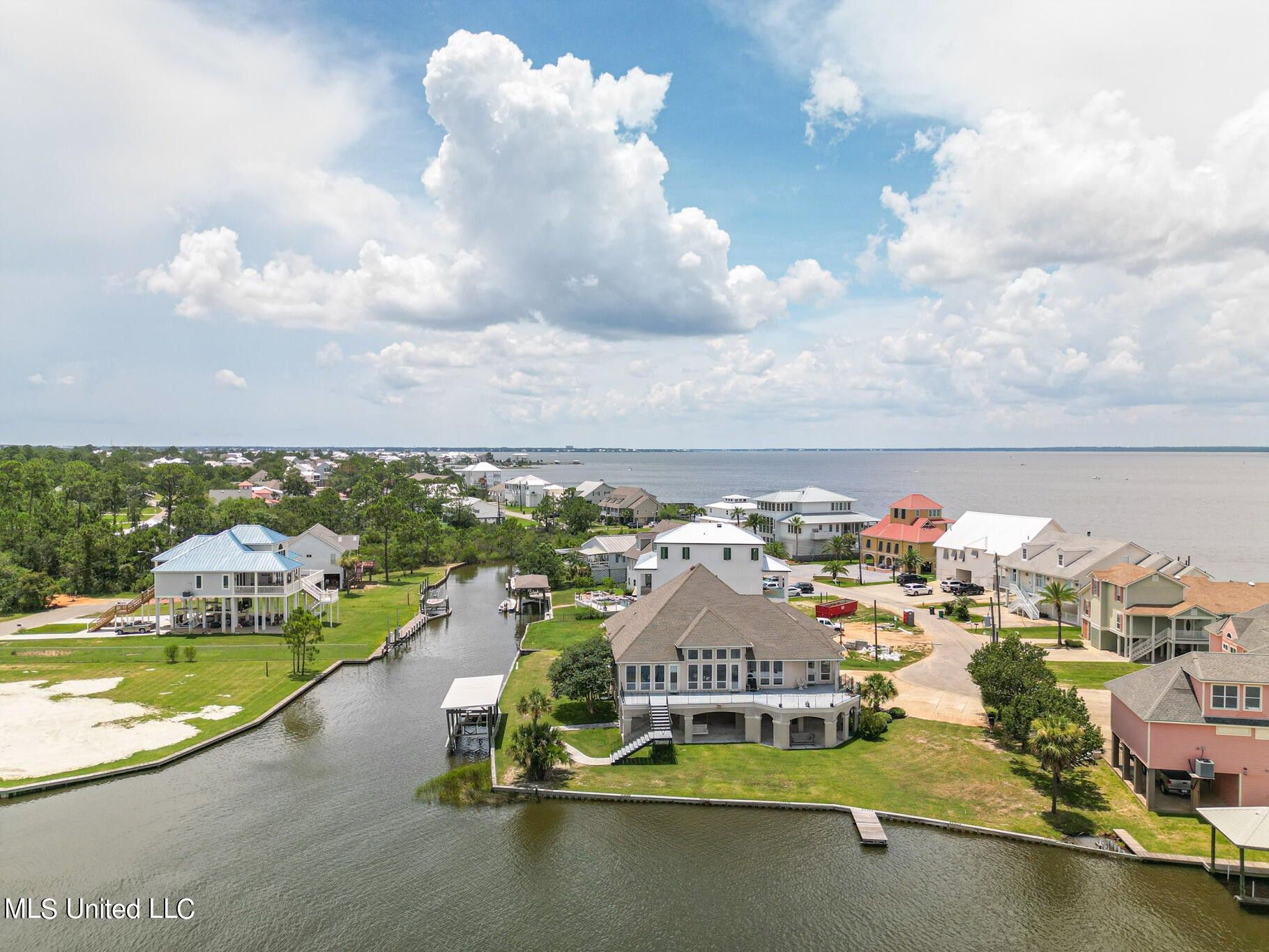 Pass Christian, Harrison County, MS Lakefront Property, Waterfront