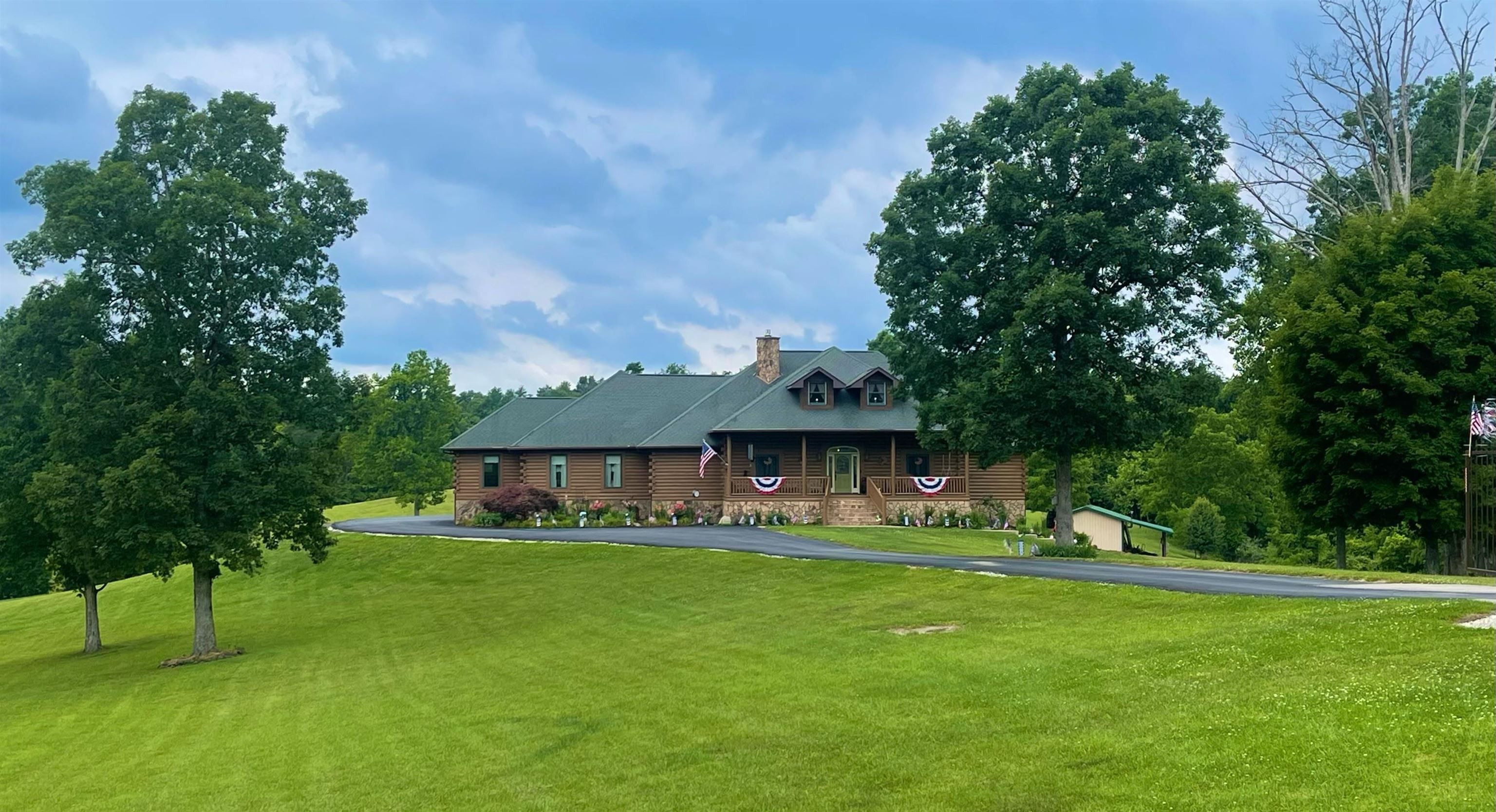 Lavalette, Wayne County, WV House for sale Property ID 416873268