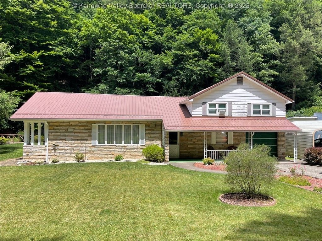 Lizemores, Clay County, WV Lakefront Property, Waterfront Property