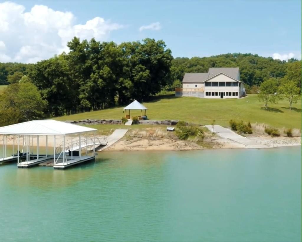 Dandridge, Jefferson County, TN House for sale Property ID 415978320