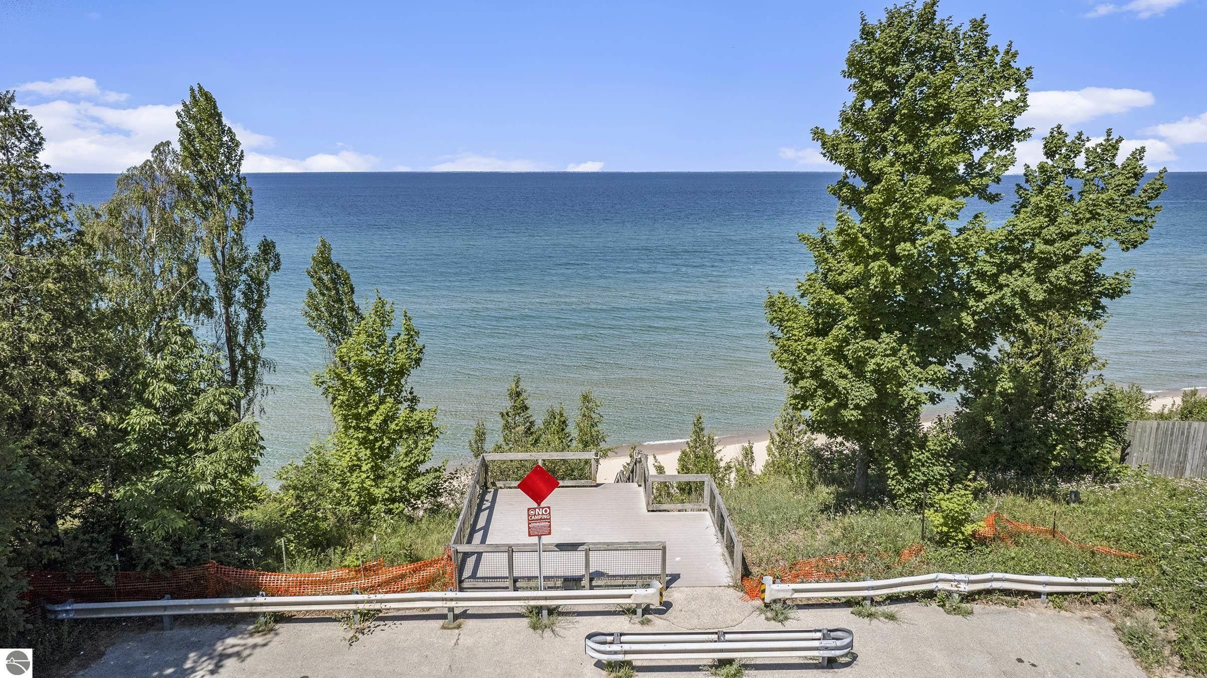 Frankfort, Benzie County, MI Lakefront Property, Waterfront Property