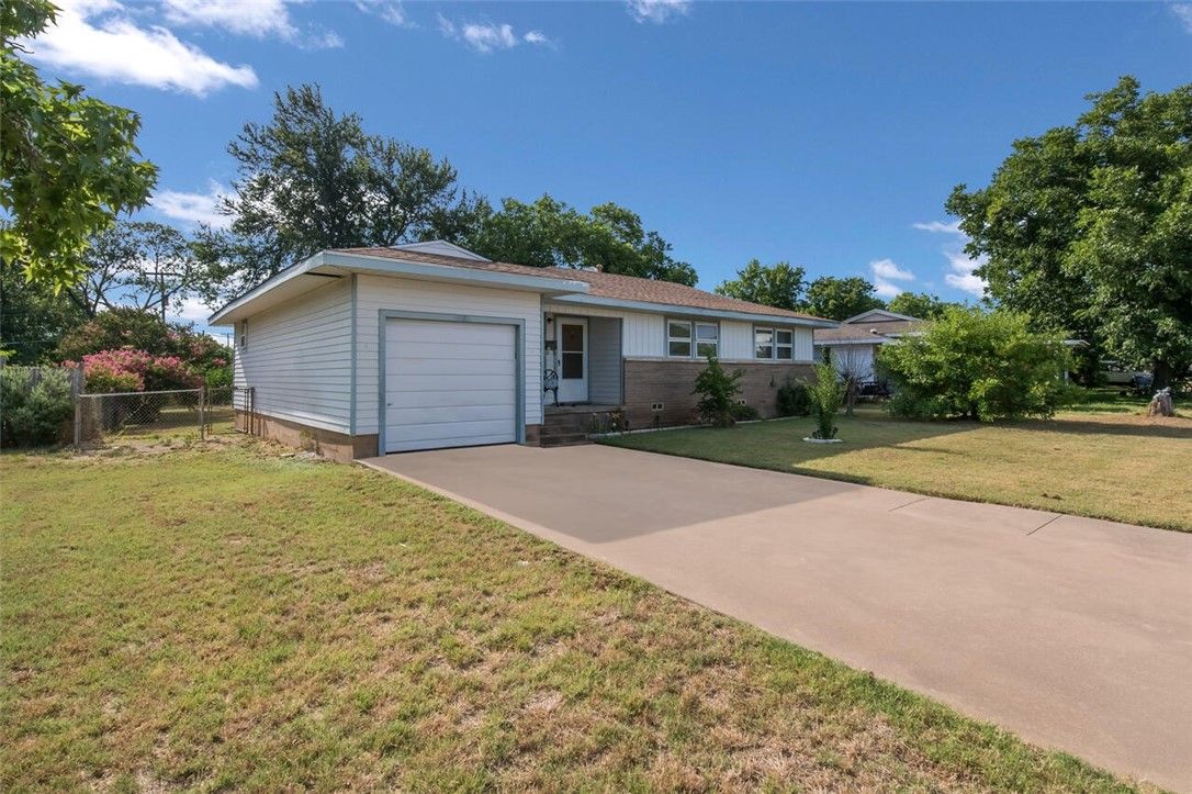 Mcgregor, McLennan County, TX House for sale Property ID 416878784