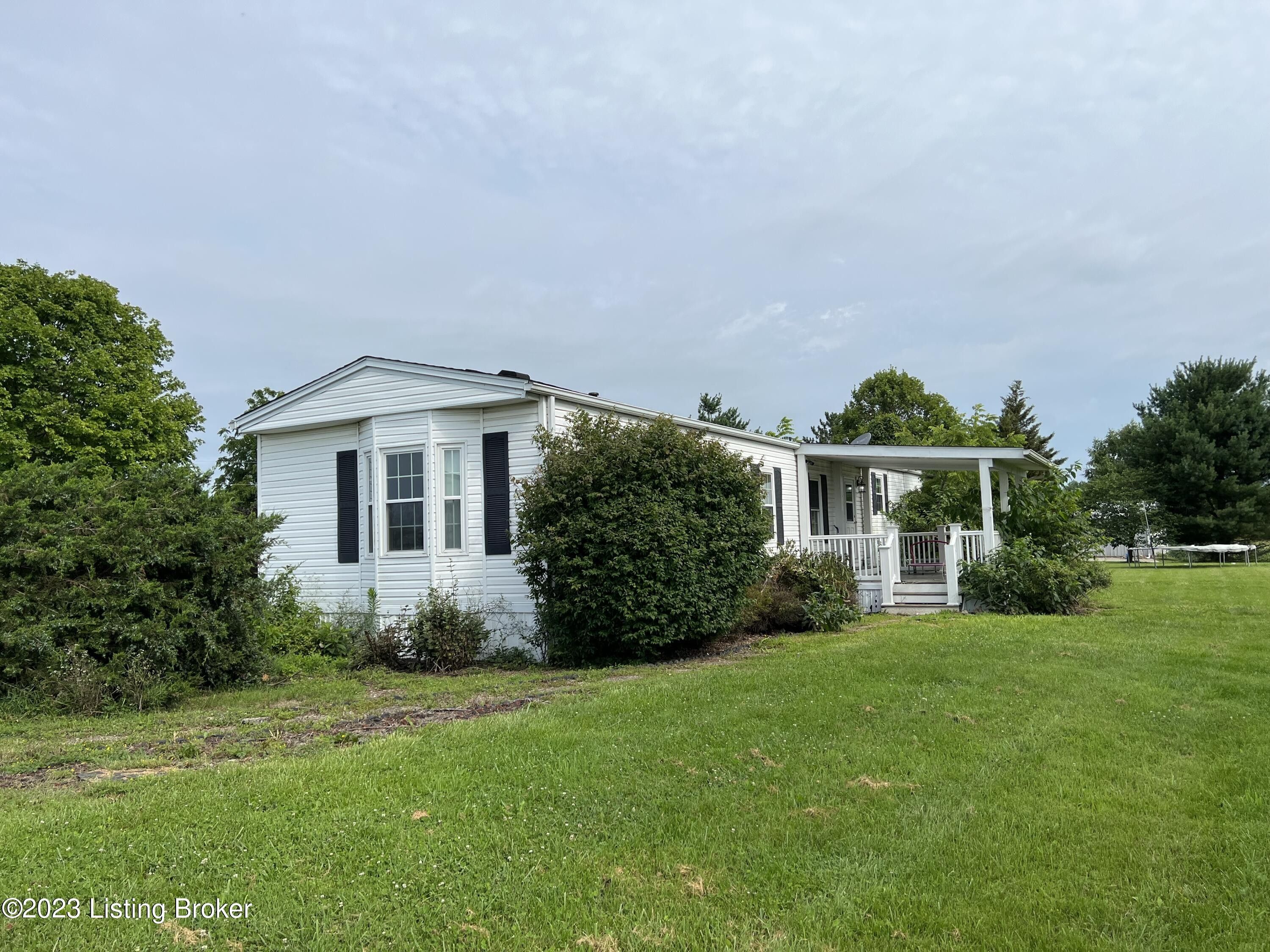 Bloomfield, Nelson County, KY House for sale Property ID 416926672