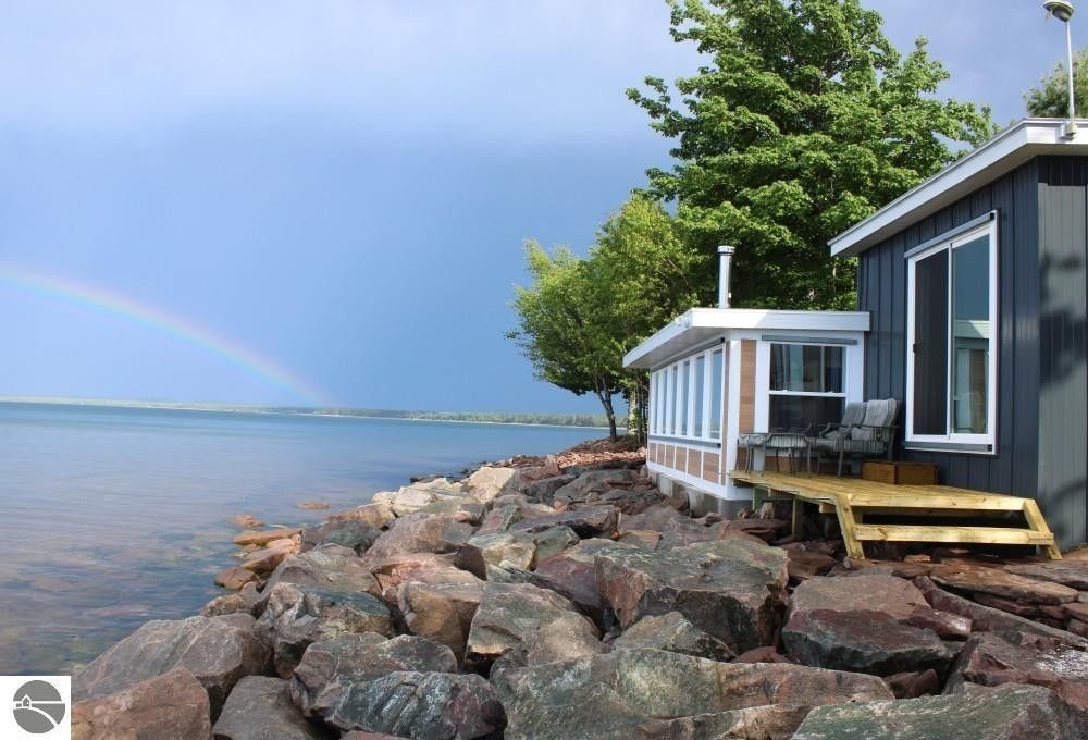 Marquette, Marquette County, MI Lakefront Property, Waterfront Property