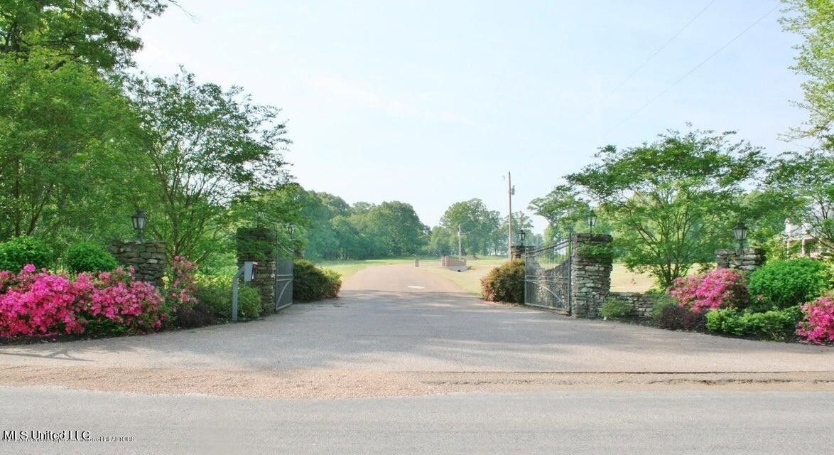 Senatobia, Tate County, MS Farms and Ranches, Homesites for sale