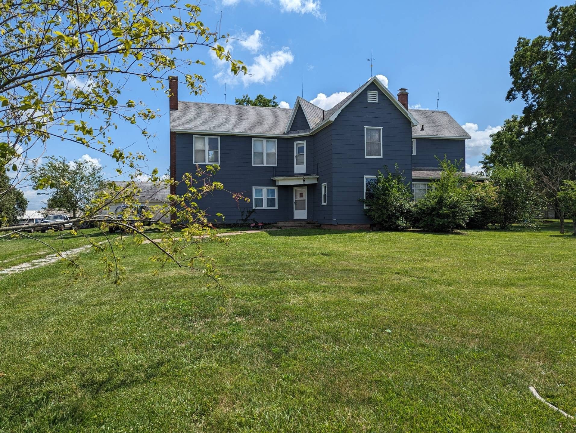 Oblong, Crawford County, IL House for sale Property ID 416932923