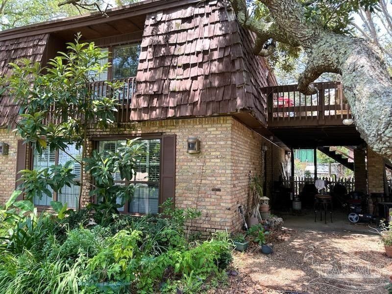 Gulf Breeze, Santa Rosa County, FL Lakefront Property, Waterfront