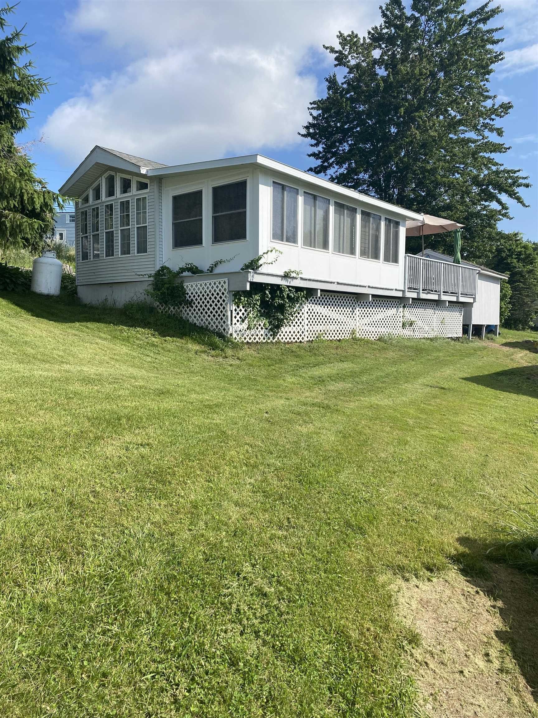 Weare, Hillsborough County, NH House for sale Property ID 416970344