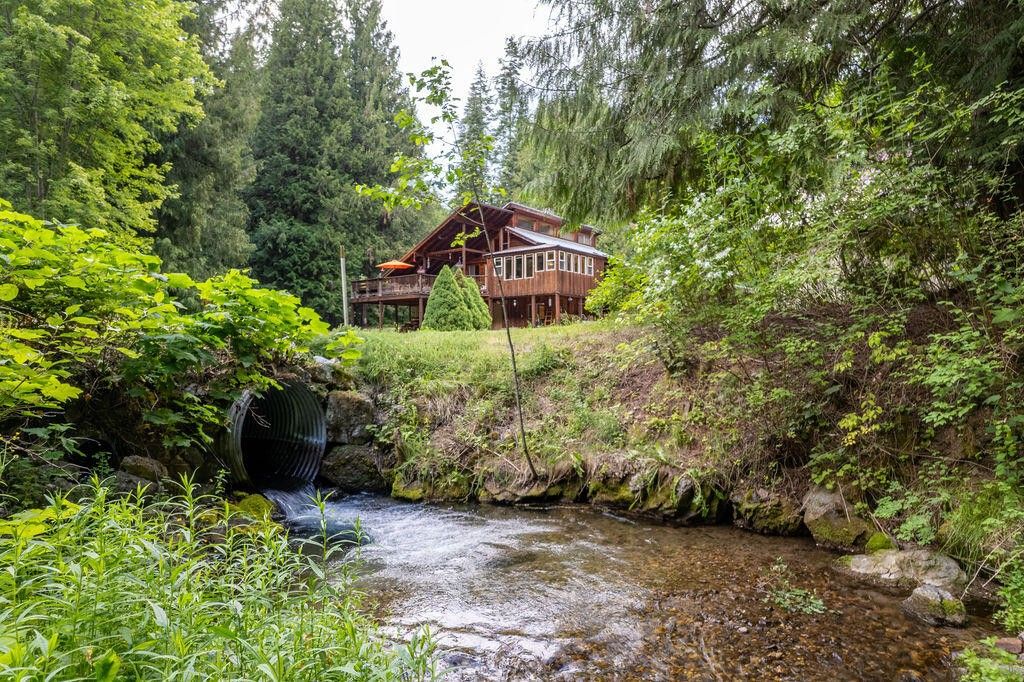 Colville, Stevens County, WA Lakefront Property, Waterfront Property