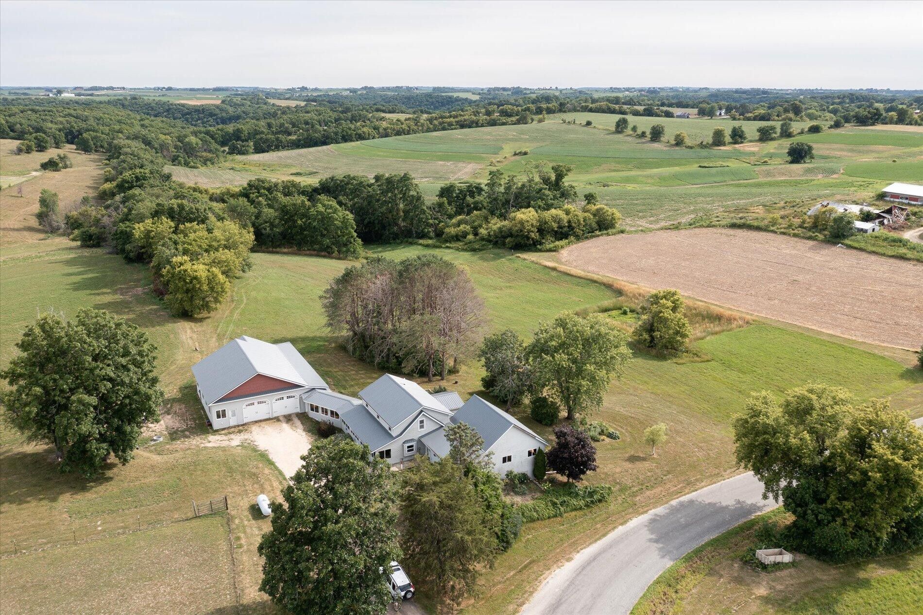 Viroqua, Vernon County, WI House for sale Property ID 416978087