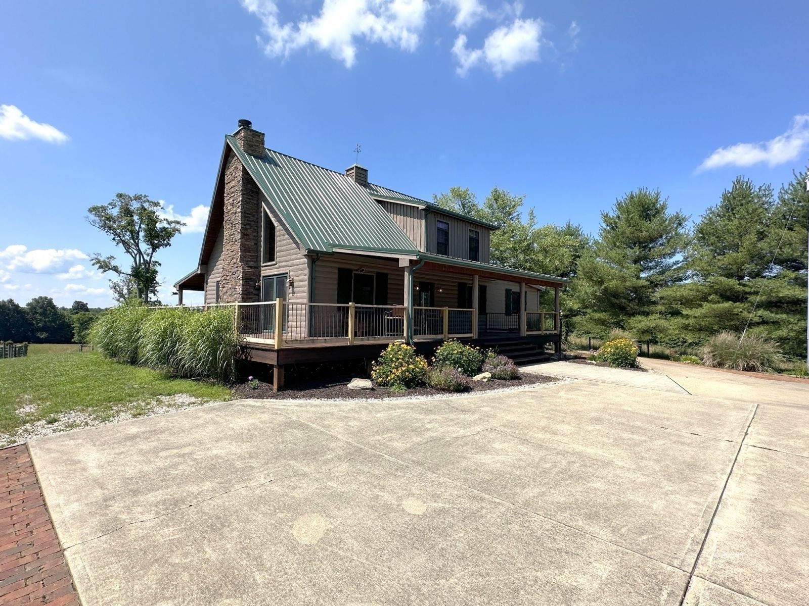 Nelsonville, Hocking County, OH House for sale Property ID 416997399