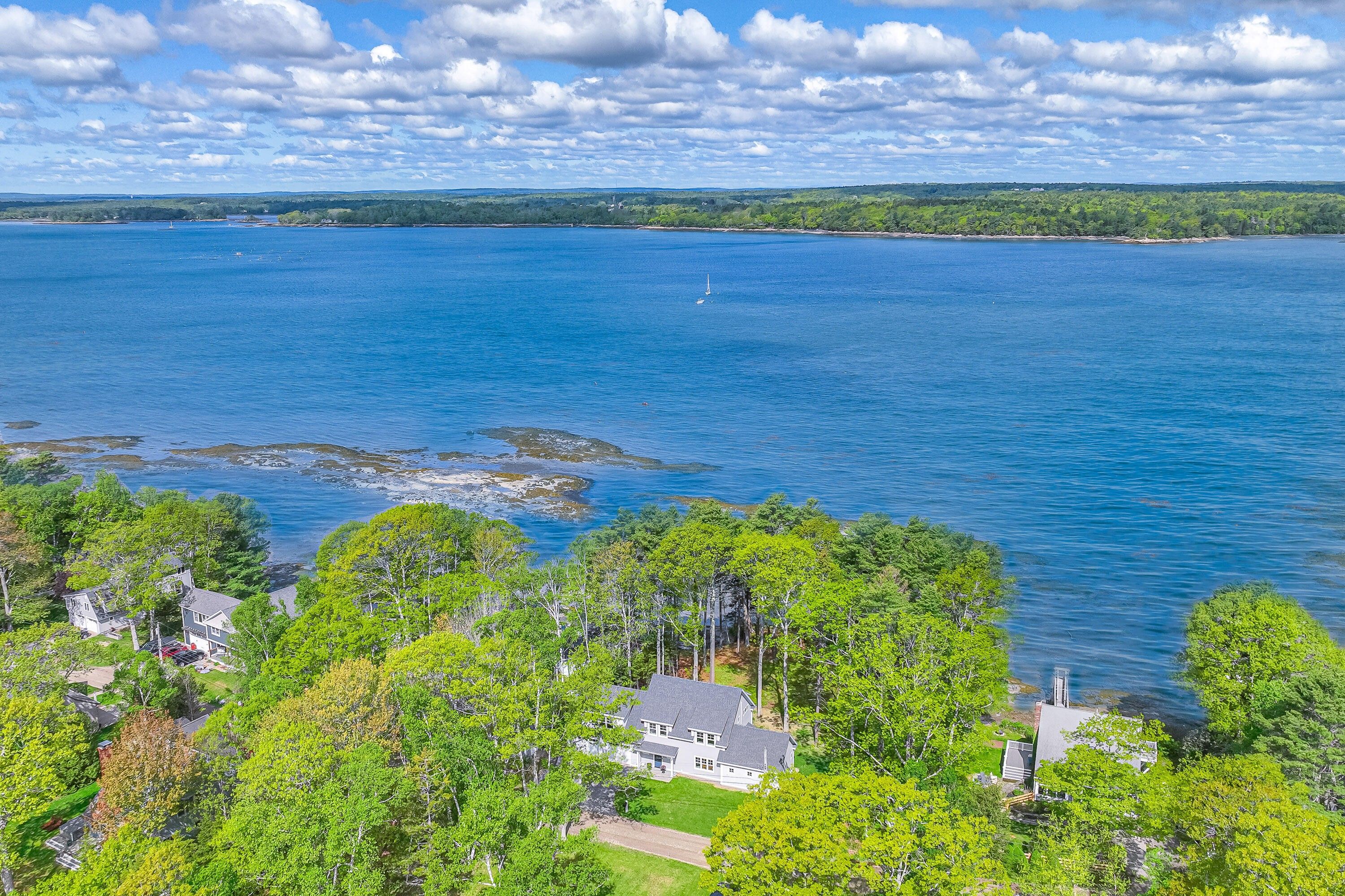 Freeport, Cumberland County, ME Lakefront Property, Waterfront Property