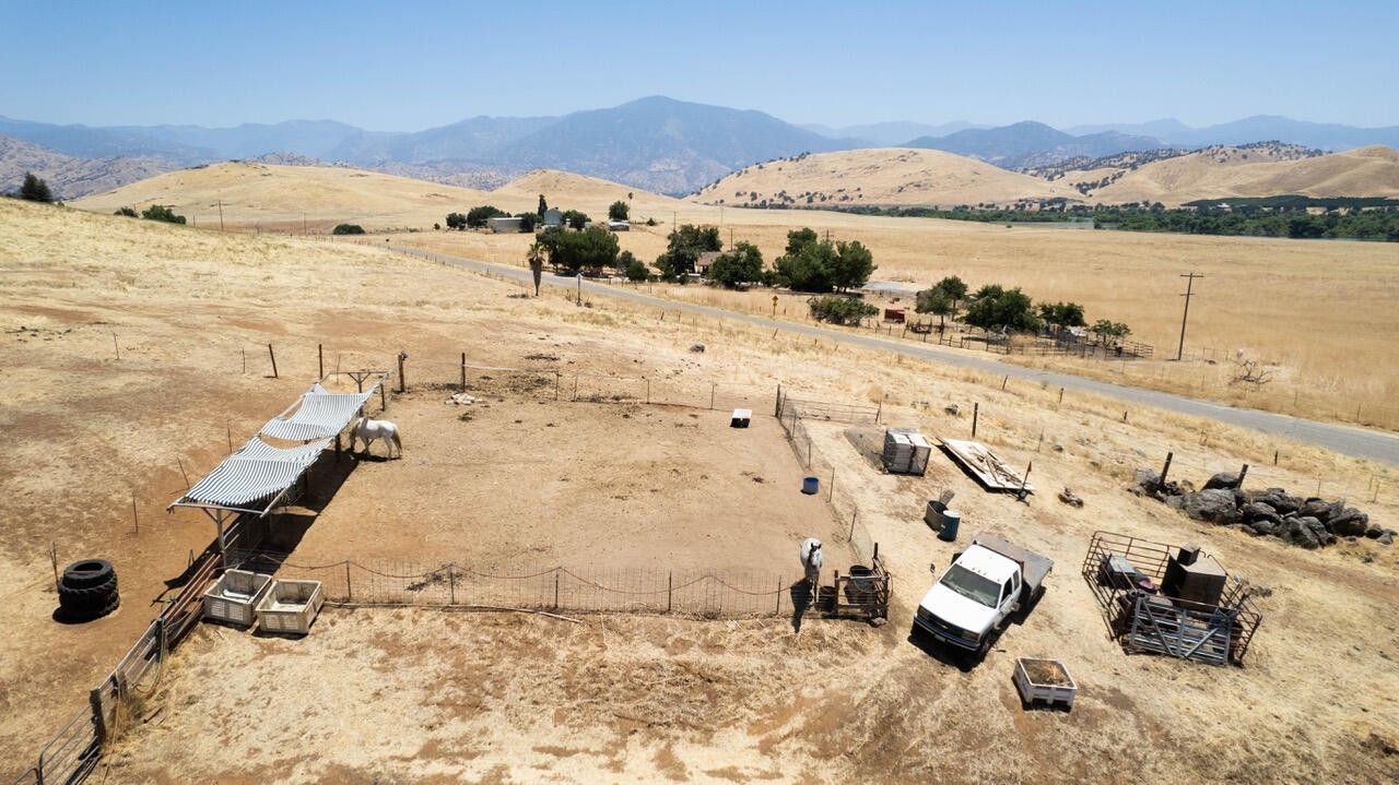 Porterville, Tulare County, CA Farms and Ranches for sale Property ID