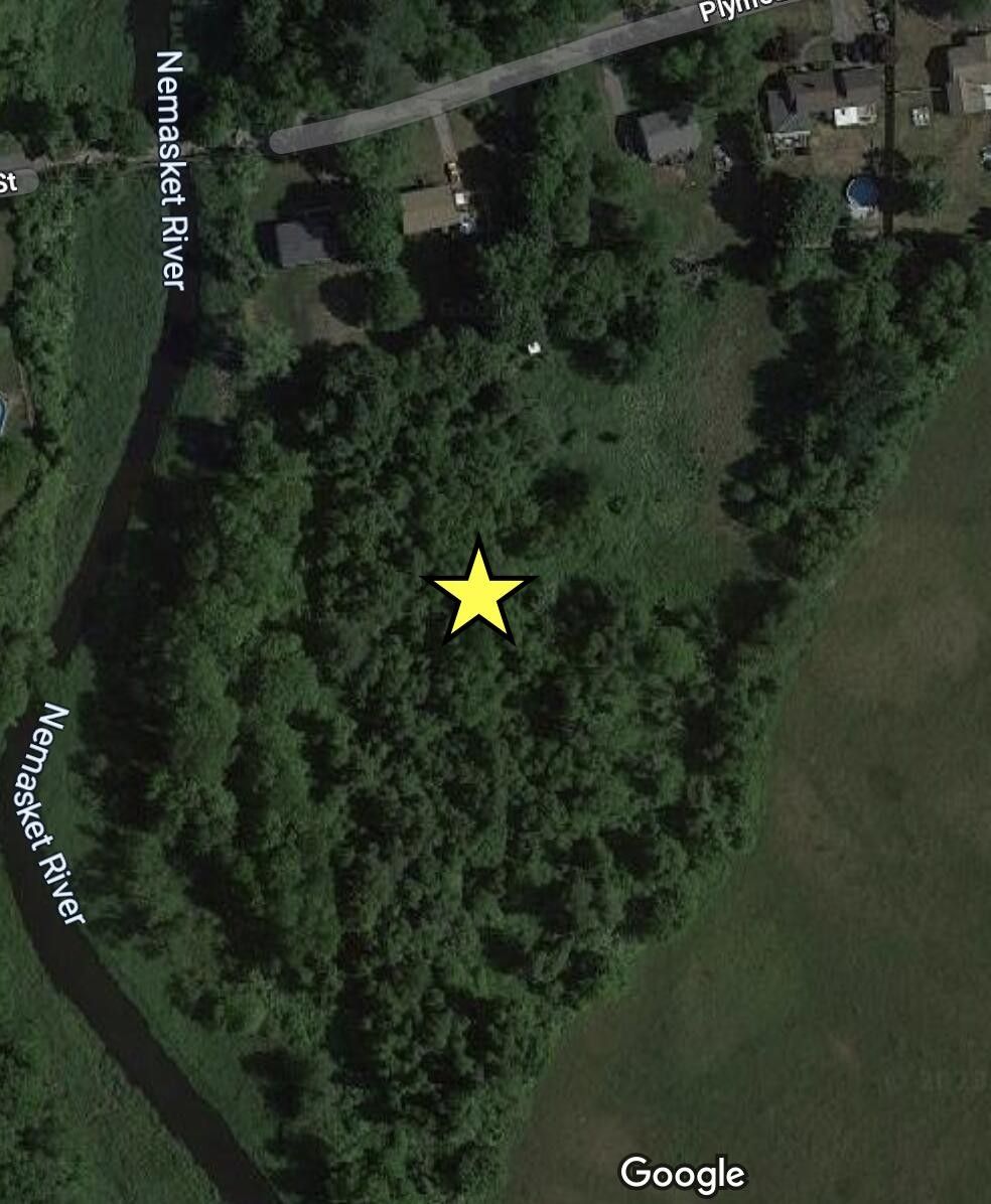 Middleboro, Plymouth County, MA Undeveloped Land, Lakefront Property