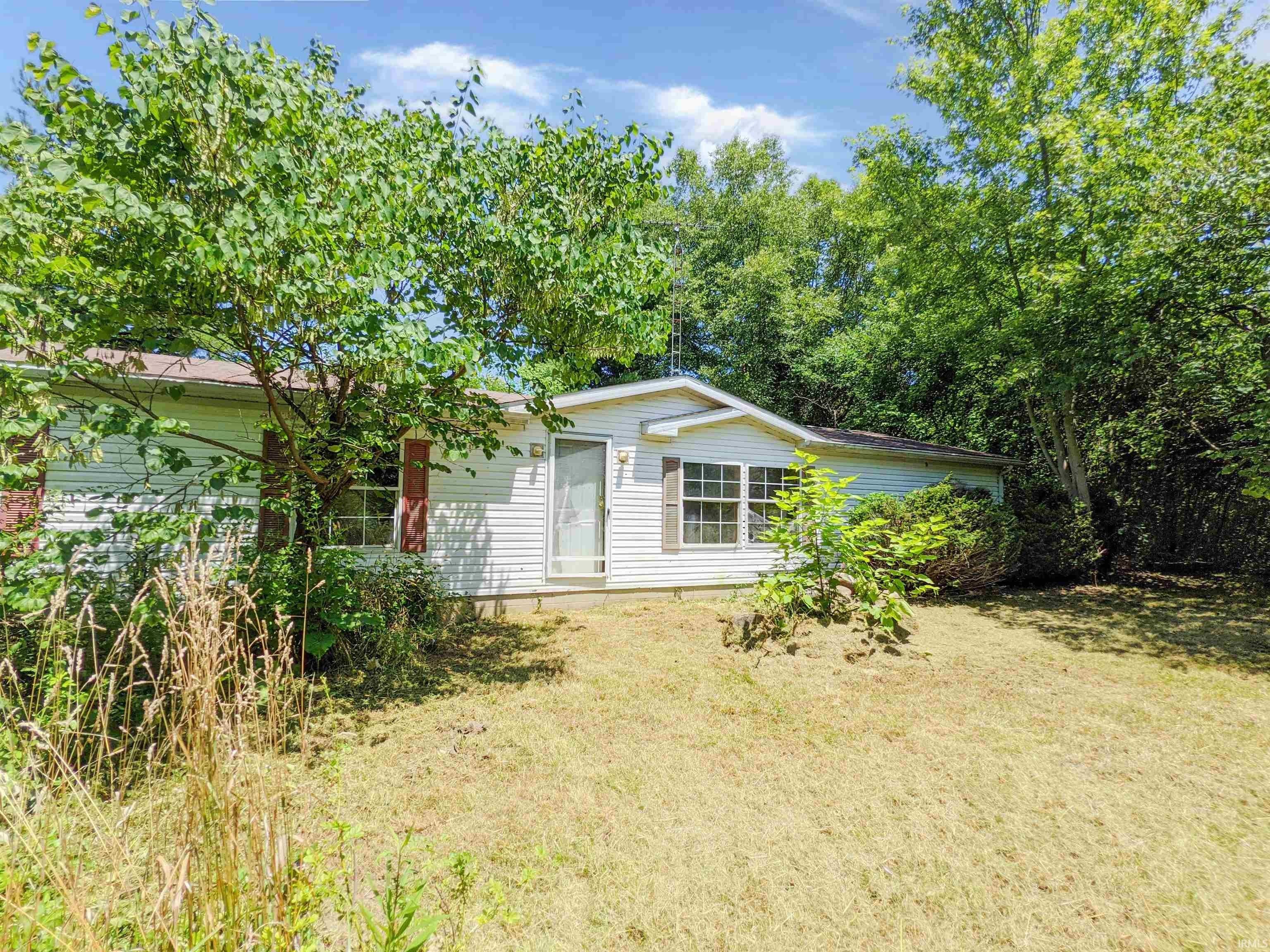 Bedford, Lawrence County, IN House for sale Property ID 417058640