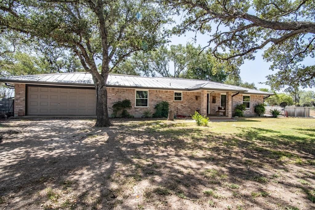 Goliad, Goliad County, TX Farms and Ranches, House for sale Property ID
