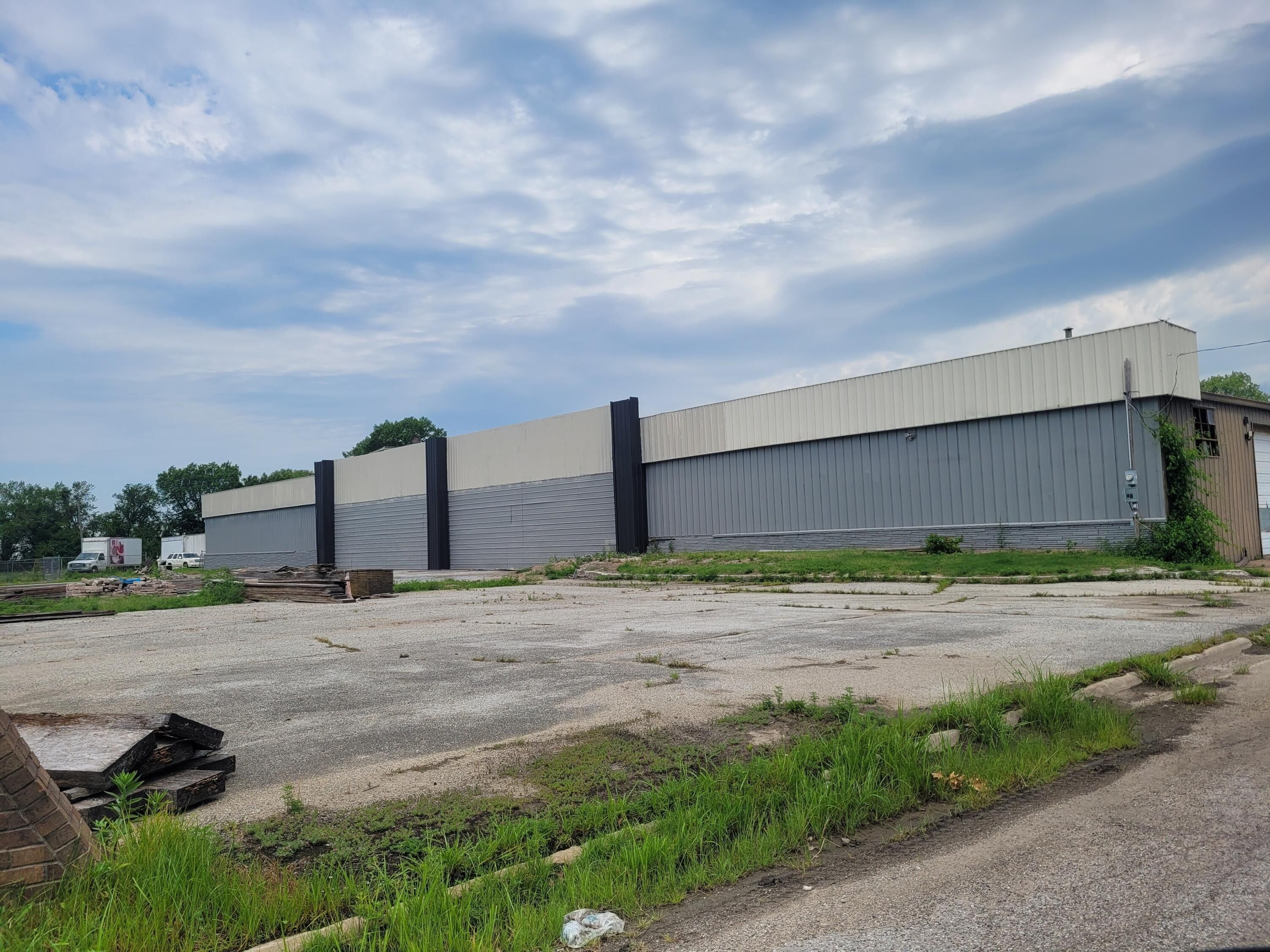 Miami, Ottawa County, OK Commercial Property, House for sale Property