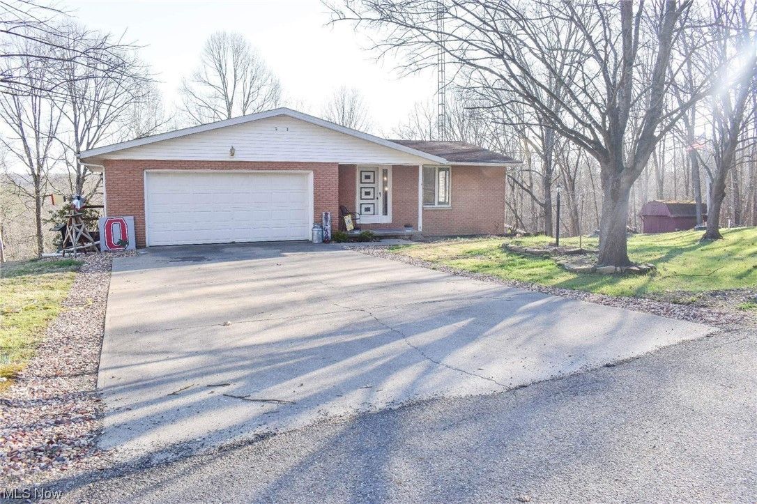 Coshocton, Coshocton County, OH House for sale Property ID 417091299