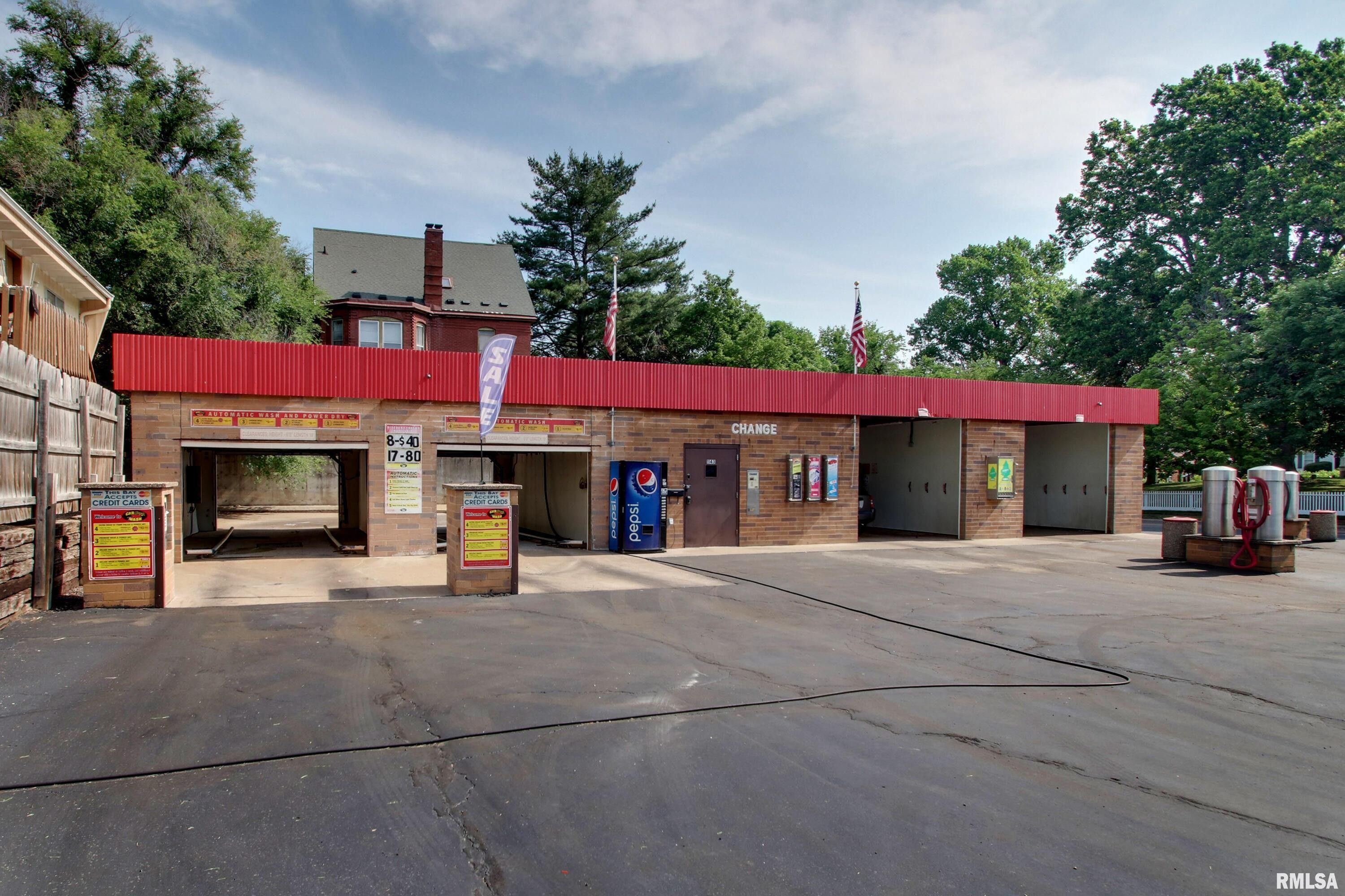Quincy, Adams County, IL Commercial Property, House for sale Property