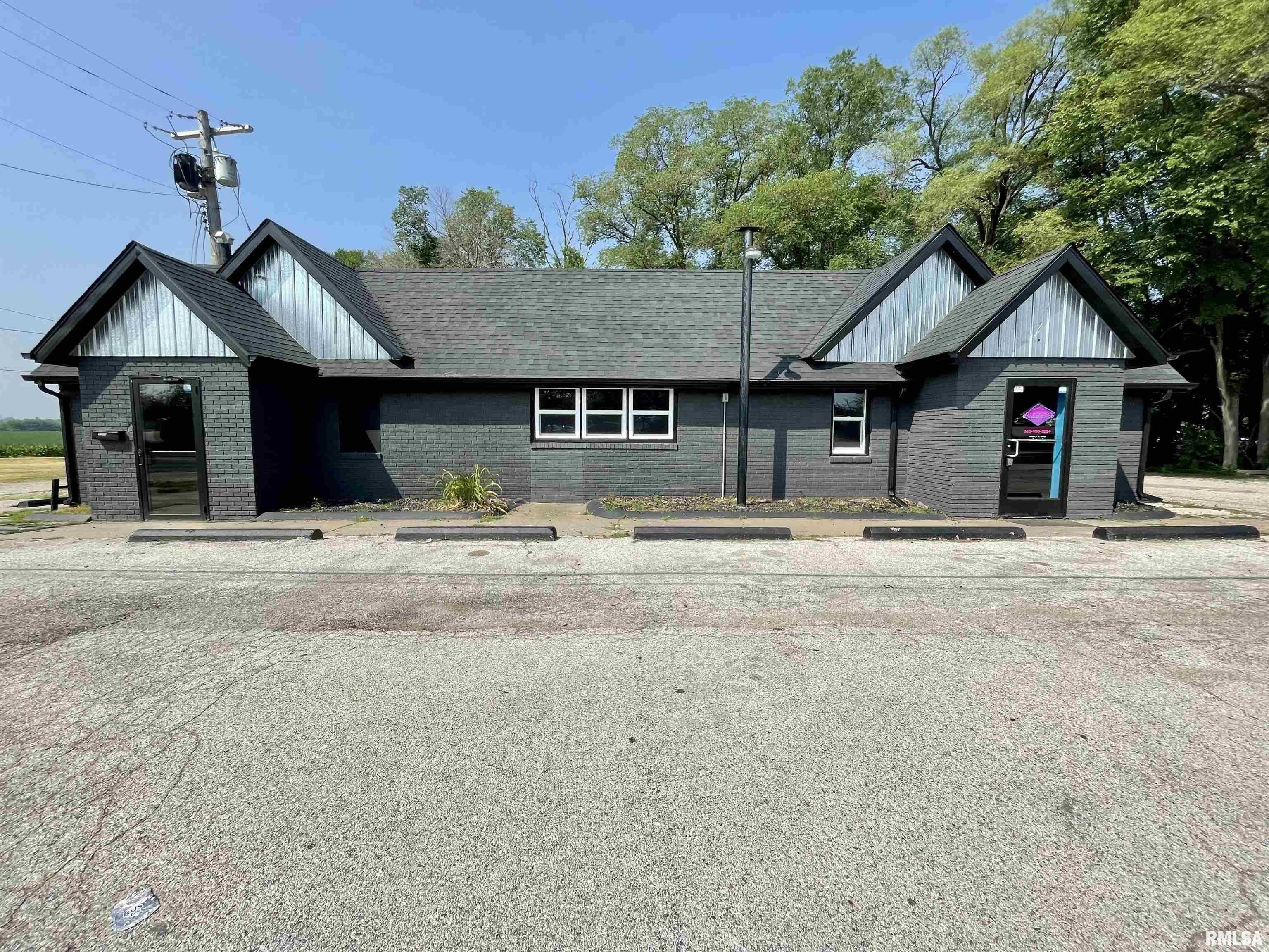 Davenport, Scott County, IA Commercial Property, House for sale