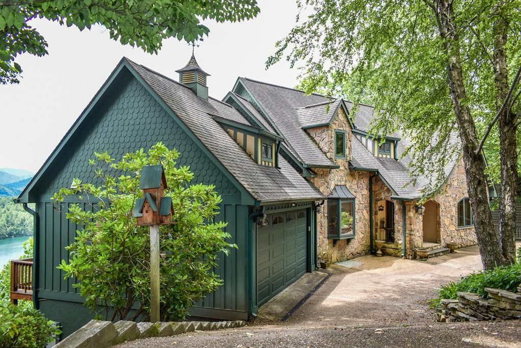 Lake Santeetlah, Graham County, NC House for sale Property ID