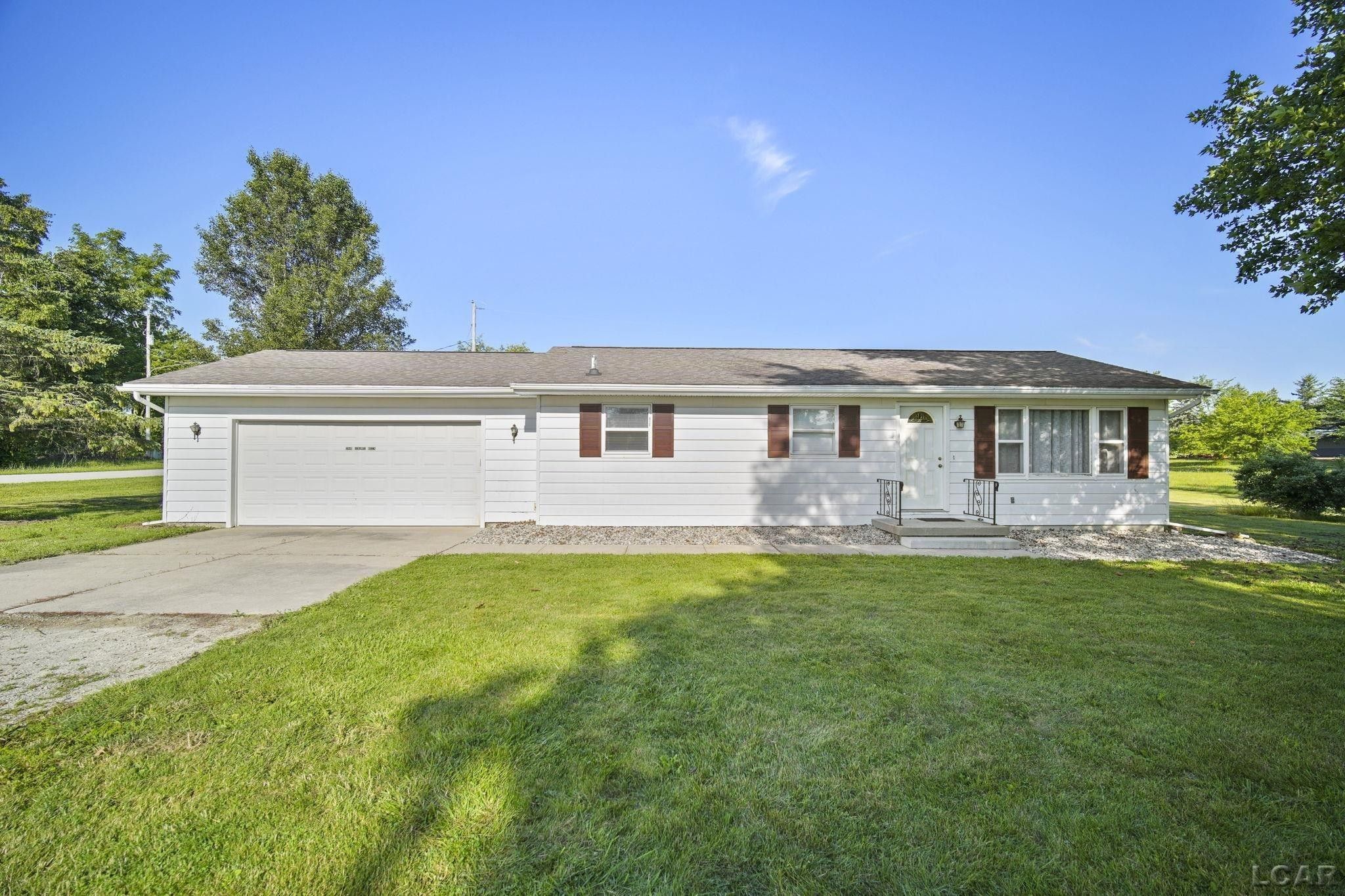 Adrian, Lenawee County, MI House for sale Property ID 417158062