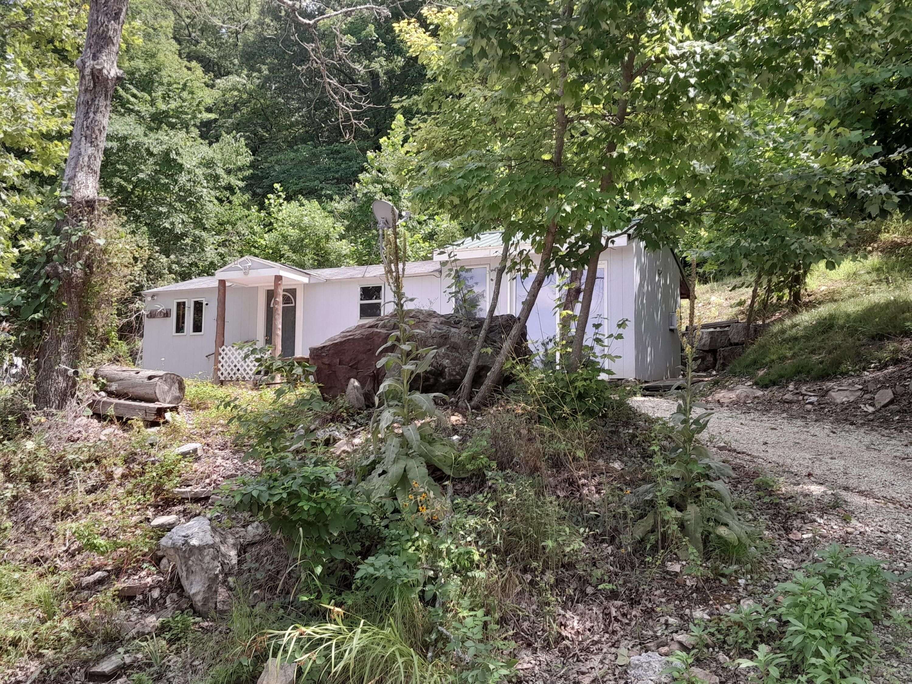 Roach, Camden County, MO Lakefront Property, Waterfront Property, House