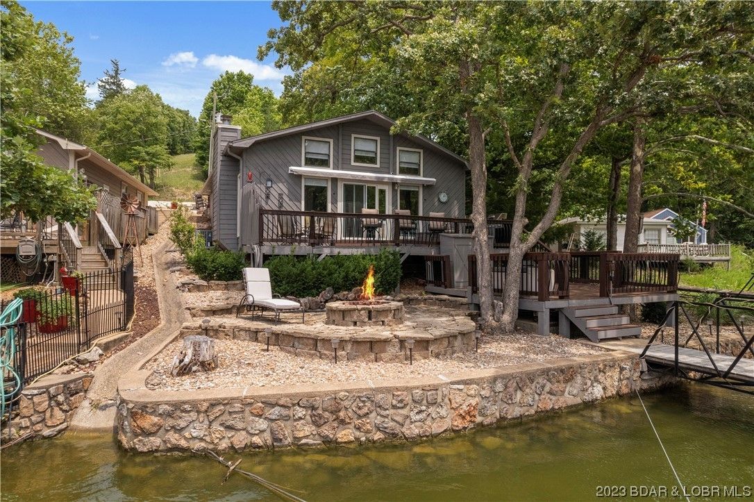 Gravois Mills, Camden County, MO Lakefront Property, Waterfront