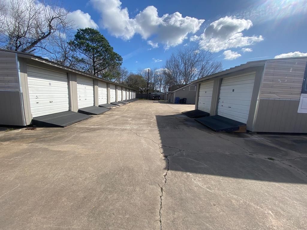 Bay City, Matagorda County, TX Commercial Property, House for sale