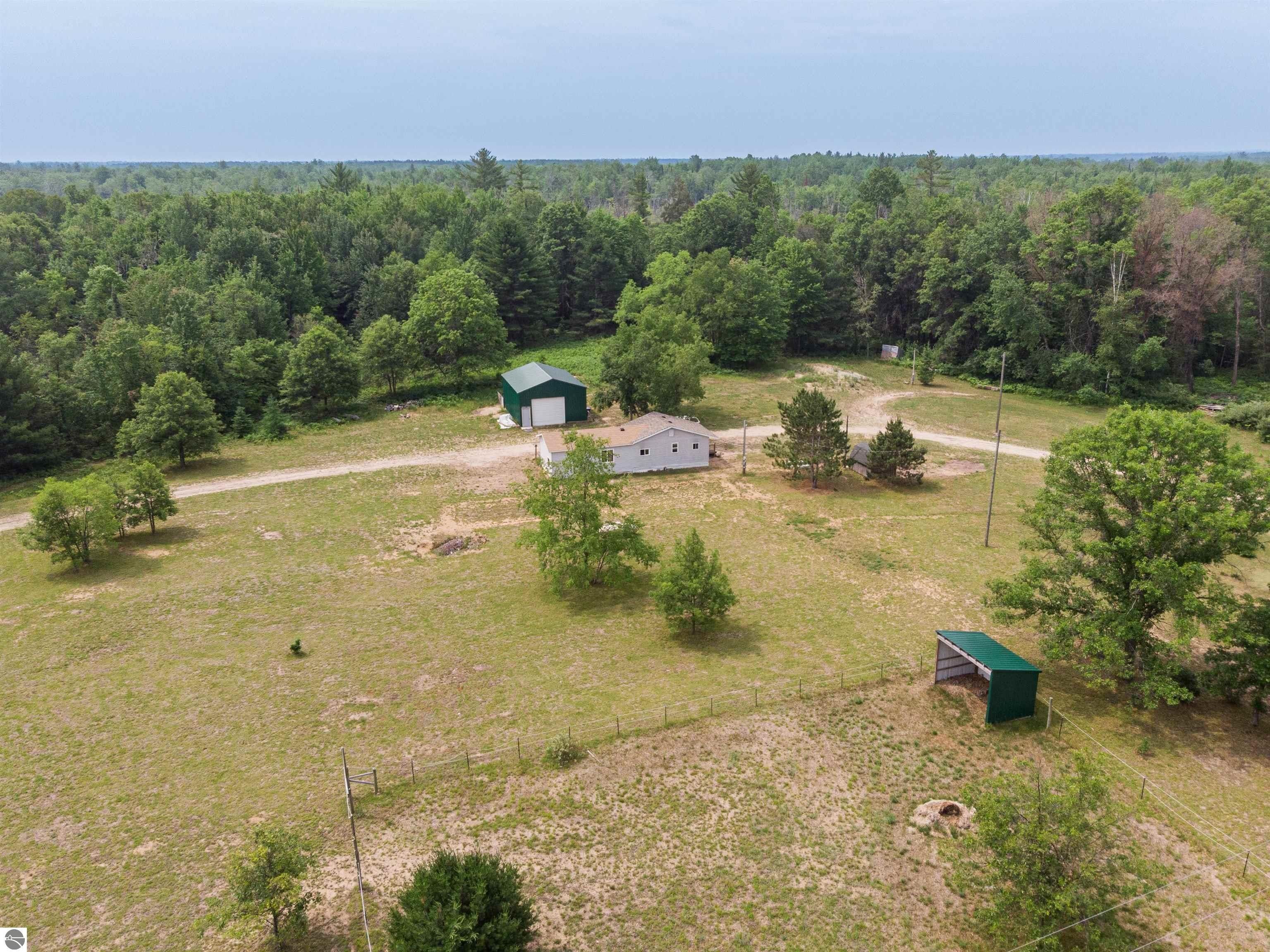 Lake, Clare County, MI Lakefront Property, Waterfront Property, House