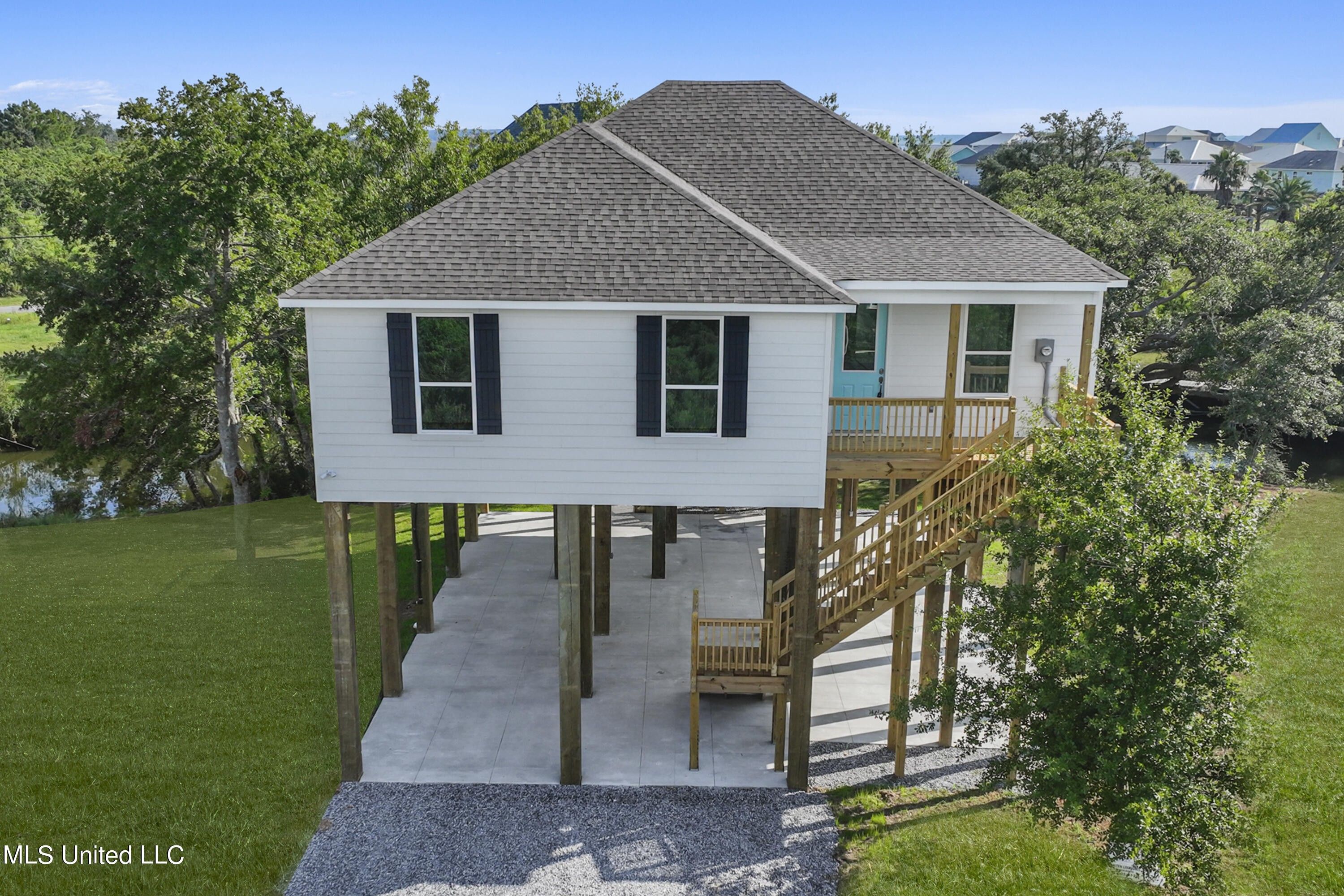 Bay Saint Louis, Hancock County, MS Lakefront Property, Waterfront