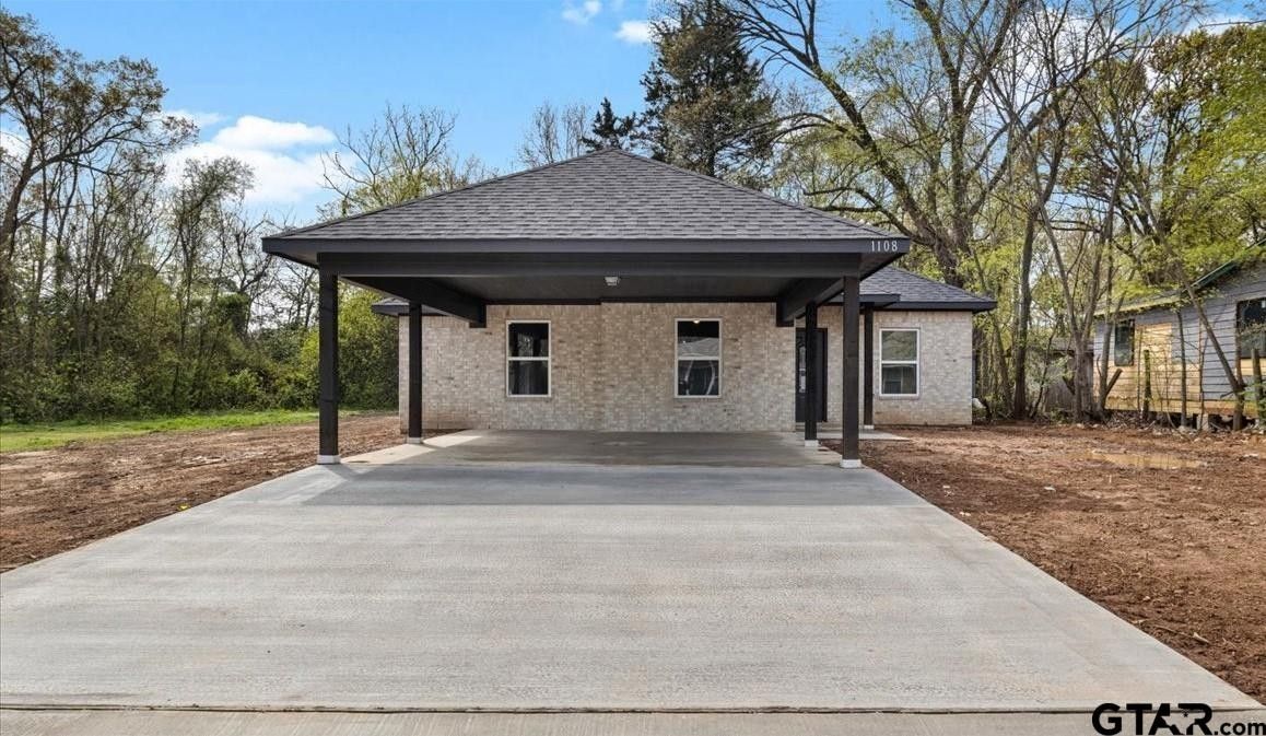 Mount Pleasant, Titus County, TX House for sale Property ID 417199604