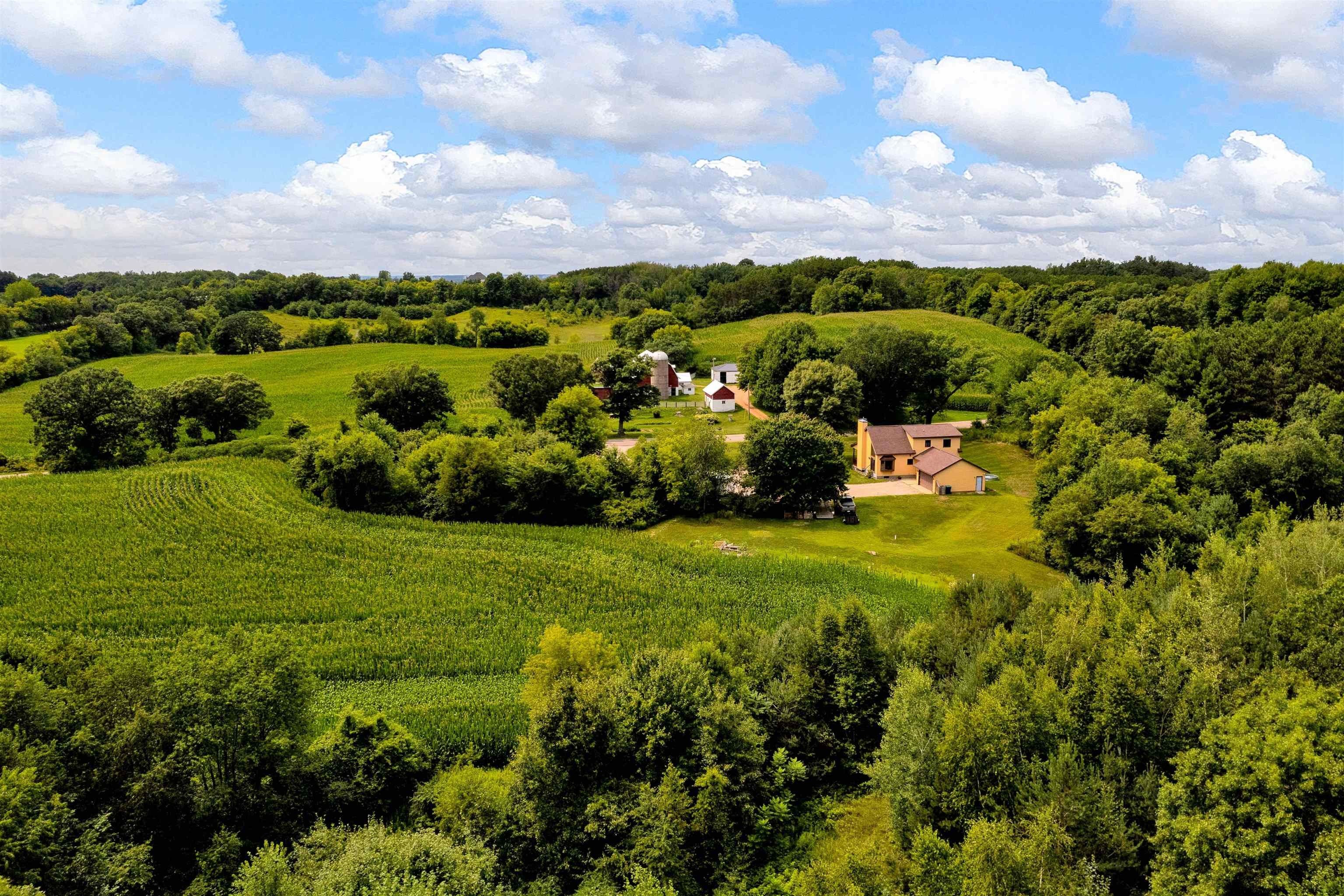 Custer, Portage County, WI House for sale Property ID 417223318