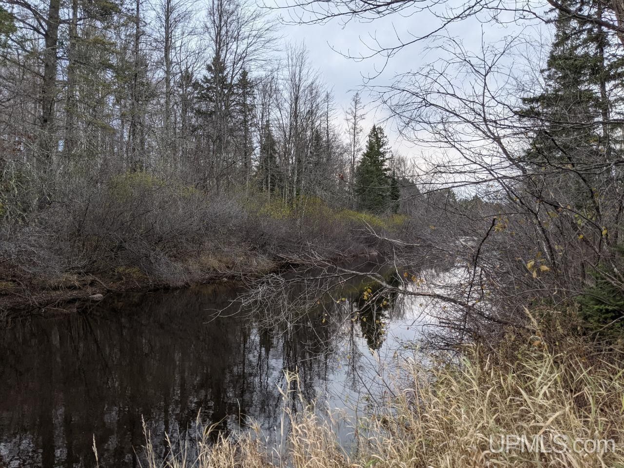 Hurley, Iron County, WI Undeveloped Land, Lakefront Property, Waterfront Property for sale