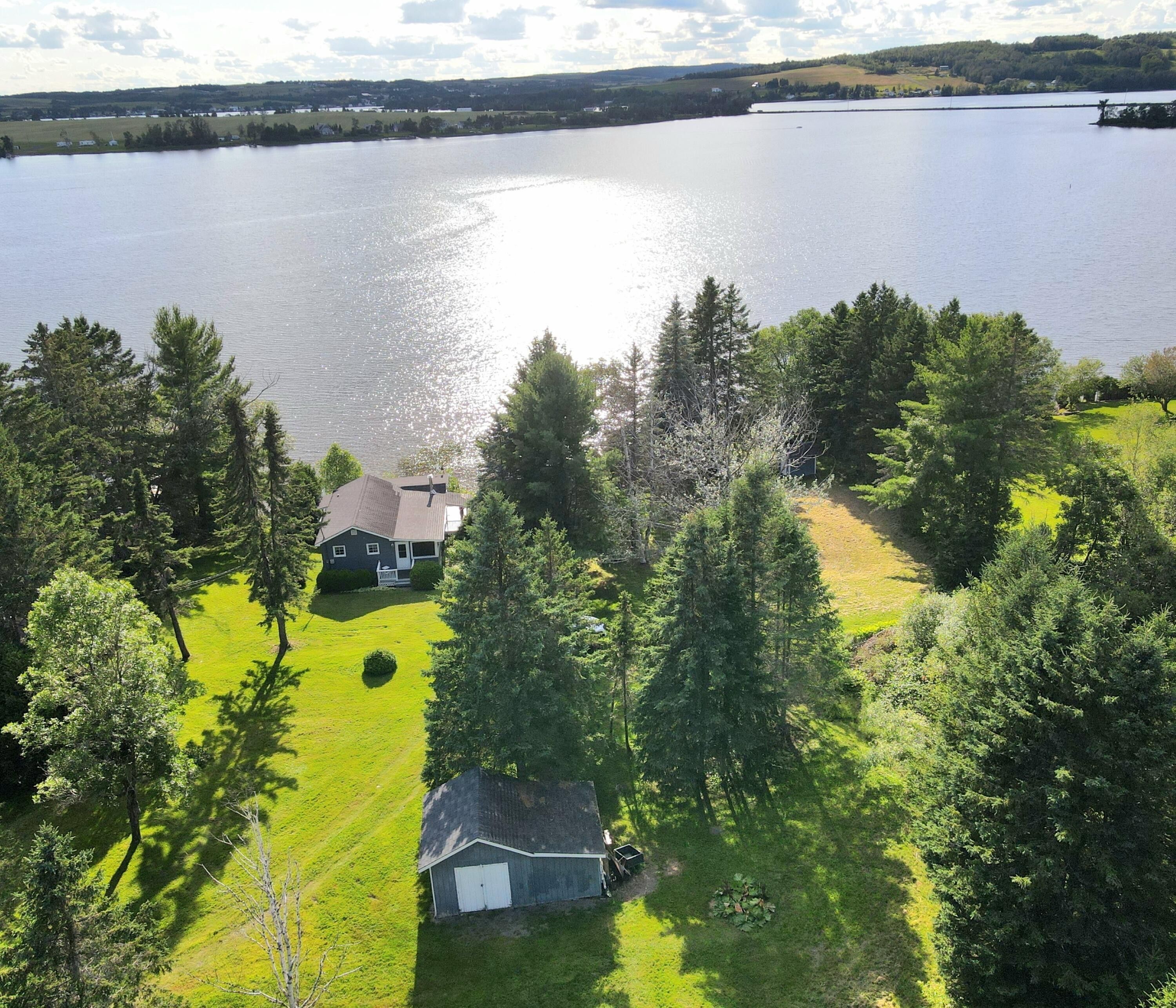 Madawaska, Aroostook County, ME Lakefront Property, Waterfront Property