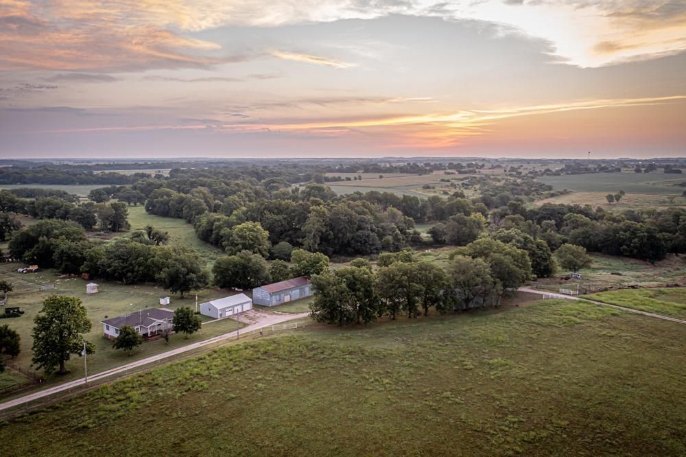 5870 CR 5375, Cherryvale, KS 67335 MLS Montgomery 158 LandWatch